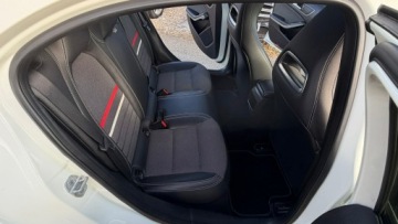 Mercedes Klasa A W176 Hatchback 5d 1.5 180 CDI BlueEFFICIENCY 109KM 2013 Mercedes A 180 1.5CDi 109PS OPŁACONY Bezwypadkowy, zdjęcie 16