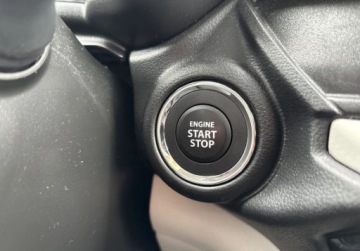 Suzuki Swift VI Hatchback Facelifting 1.2 DualJet SHVS 83KM 2025 Suzuki Swift Premium PLUS Gwarancja 2025 ROK Polski Salon Historia ASO 1.2, zdjęcie 38