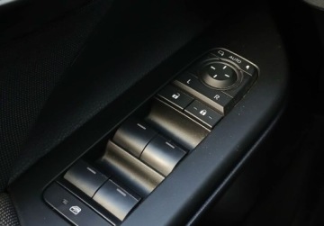 Toyota C-HR II SUV 1.8 Hybrid 140KM 2024 Toyota C-HR C-HR Style FV23 Salon PL Bezwypadkowy ASO 1 wl., zdjęcie 32