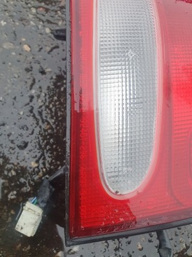 SVĚTLO LEVÝ ZADNÍ HYUNDAI LANTRA E KOMBI 97ROK