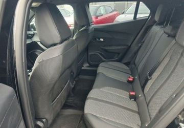 Peugeot 2008 II e-SUV Facelifting Elektryczny 50kWh 136KM 2024 Peugeot 2008 e-2008 50kWh Allure SalonPL Nowy Model Bogata Wersja Od Reki, zdjęcie 9