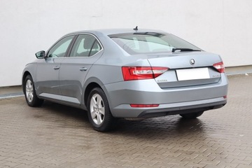 Skoda Superb III Liftback 1.4 TSI 150KM 2016 Skoda Superb 1.4 TSI, Salon Polska, Xenon, zdjęcie 3
