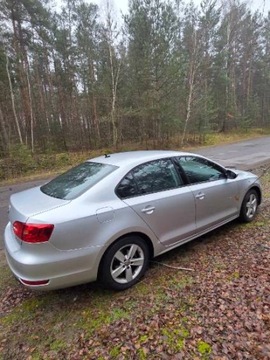 Volkswagen Jetta 2013 VW JETTA IV (162, 163, AV3, AV2) 1.2 TSI 105 KM Comfortline, zdjęcie 1