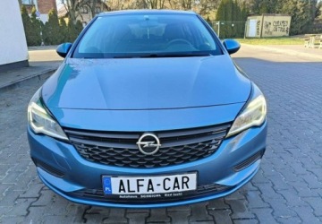 Opel Astra K Hatchback 5d 1.0 Turbo 105KM 2016 Opel Astra Opel Astra Benzyna 105KM, zdjęcie 1