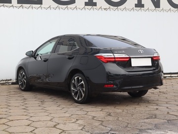Toyota Corolla XI Sedan 1.6 Valvematic 132KM 2016 Toyota Corolla 1.6 Valvematic, Salon Polska, zdjęcie 3
