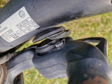 SKODA OCTAVIA IV HAK ELEKTRYCZNY ORYGINAŁ