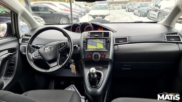 Toyota Verso Minivan Facelifting 1.8 Valvematic 147KM 2016 Toyota Verso 1.8Benz mnaual LIFT NAvi asystent kamera climatronic 7 osob, zdjęcie 3