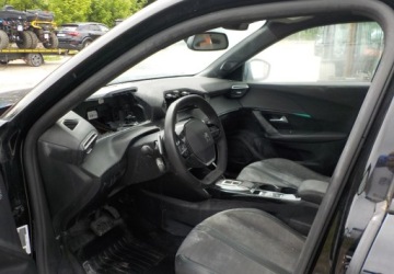 Peugeot 2008 II SUV 1.2 PureTech 130KM 2023 Peugeot 2008 Okazja 1.2 Benzyna 130KM, zdjęcie 20