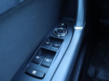 Hyundai i40 Sedan Facelifting 1.7 CRDi 141KM 2015 Hyundai i40 1.7 CRDi, Salon Polska, 1. Właściciel, zdjęcie 12