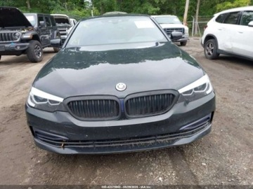 BMW Seria 5 G30-G31 2019 BMW Seria 5 2019 BMW 530E XDRIVE IPERFORMANCE 2.0 Hybryda Plug-in 181KM, zdjęcie 6