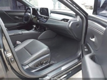 Lexus ES VII (XV70) 2022 Lexus ES 2022 Lexus ES ES 300h FWD 2.5 Benzyna 176KM, zdjęcie 4