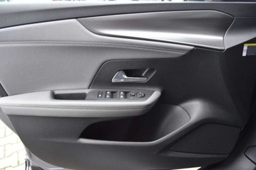 Opel Mokka II SUV 1.2 Turbo 130KM 2023 Opel Mokka 1.2 Turbo 131KM Aut.8-biegow Elegance Kamera LED Tempomat FV23, zdjęcie 24