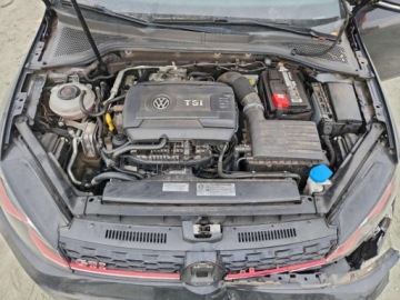 Volkswagen Golf VIII 2019 Volkswagen Golf GTI S 2019 2.0 Benzyna 228KM, zdjęcie 6