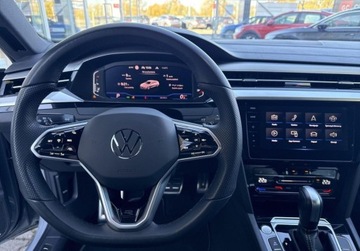Volkswagen Arteon Fastback Facelifting 2.0 TSI 190KM 2023 Volkswagen Arteon 2.0 Benzyna 190KM, zdjęcie 9