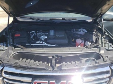  GMC Yukon slt, 2024r., 4x4, 3.0L 3.0 Diesel 277KM, zdjęcie 11