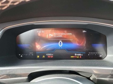 Volkswagen Tiguan II 2023 Volkswagen Tiguan 2023, 2.0L, 4x4, SE R-LINE BLACK, po gradobiciu 2.0 184KM, zdjęcie 9