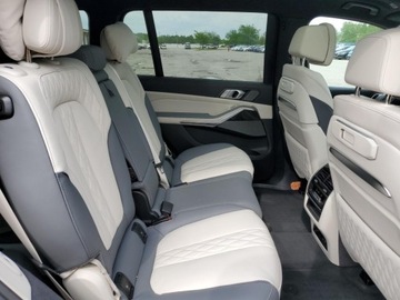 BMW X7 2024 BMW X7 M60I 2024 4.4l 4.4 Benzyna 523KM, zdjęcie 11