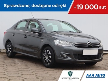 Citroen C-Elysee II Sedan 1.6 VTi 115KM 2016 Citroen C-Elysee 1.6 VTi, Salon Polska