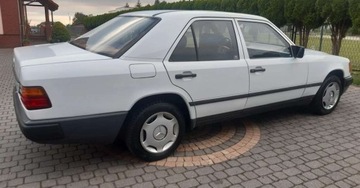 Mercedes W124 Sedan 2.0 105KM 1987 Mercedes-Benz W124 (1984-1993) Mercedes-Benz W124 (1984-1993) 2.0 Benzyna, zdjęcie 30