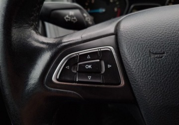 Ford Focus III Kombi Facelifting 1.5 TDCi 120KM 2018 Ford Focus SW 1,5 TDCi 120km, Salon Polska, FV 23 1.5 Diesel 120KM, zdjęcie 11