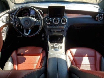 Mercedes GLC C253 2019 Mercedes-Benz GLC Coupe 300 4matic 2019 2.0 Benzyna 241KM, zdjęcie 8