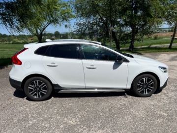 Volvo 2017 Volvo V40 Cross Country Volvo Cross Country - MOMENTUM 2.0 Diesel 120KM, zdjęcie 5