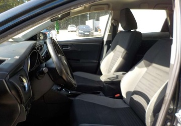 Toyota Auris II 2016 Toyota Auris Okazja 1.8 Hybryda 100KM, zdjęcie 17