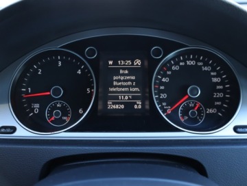 Volkswagen Passat B7 Variant 1.6 TDI CR DPF BlueMotion 105KM 2013 VW Passat 1.6 TDI, Salon Polska, Navi, Xenon, zdjęcie 10