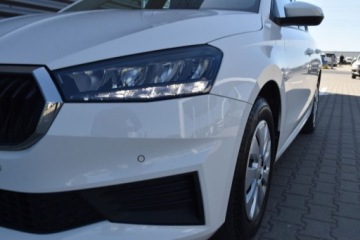Skoda Fabia IV 2022 Skoda Fabia 1.0 MPI 66 KM BluetoothCzujniki x 2LEDTempomatKlimaFV23, zdjęcie 33