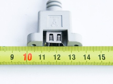 Монтажный разъем/порт FireWire