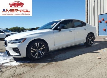 Volvo S60 III 2023 Volvo S60 Plus 2023 2.0L 2.0 Benzyna 247KM