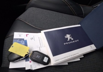 Peugeot 3008 II Crossover 1.2 PureTech 130KM 2018 Peugeot 3008 bezwypadekGTserwis asoauto jedzie jak nowe 1.2 Benzyna, zdjęcie 21