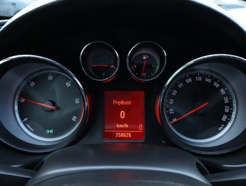 Opel Insignia I Sports Tourer 2.0 CDTI ECOTEC 160KM 2010 Opel Insignia 2.0 CDTI, Navi, Klima, Klimatronic, zdjęcie 10