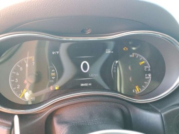 Jeep Grand Cherokee IV 2018 Jeep Grand Cherokee Laredo 2018 3.6l 3.6 Benzyna 295KM, zdjęcie 9