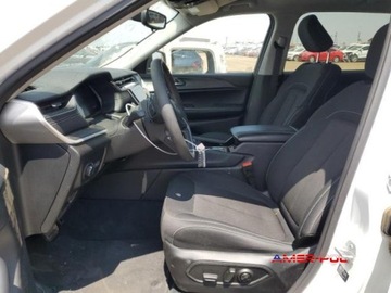 Jeep Grand Cherokee V 2023 Jeep Grand Cherokee 2023 r., 3,6L L LAREDO 3.6 Benzyna 293KM, zdjęcie 7