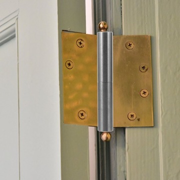 ПРИЦЕП С ТЯЖЕЛЫМИ ПЕТЛЯМИ