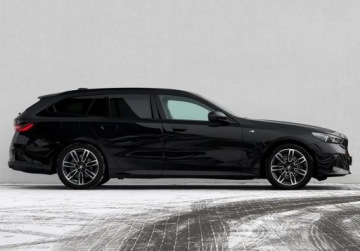 BMW Seria 5 G90-91 Touring 2.0 520d 197KM 2024 BMW Seria 5 I wlasciciel M Pro Hak 360 Gwarancja Bezwypadkowy FVAT23, zdjęcie 2