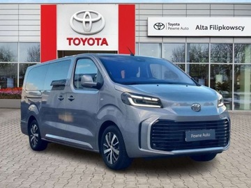 Toyota 2024 Toyota Proace Verso 2.0 177KM Long Family automat 2.0 Diesel 177KM, zdjęcie 2