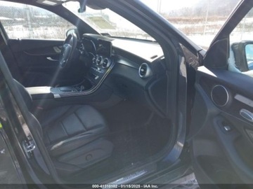 Mercedes GLC C254/X254 2022 Mercedes-Benz GLC 2022r., 300, od ubezpieczalni 2.0 Benzyna 255KM, zdjęcie 8