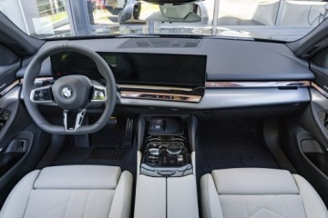 BMW Seria 5 G90-91 Touring 2.0 520d 197KM 2026 BMW 520 xDrive Limuzyna - Dostępny od ręki!, zdjęcie 14