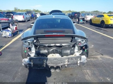 Porsche 911 992 2022 Porsche 911 GT3GT3 WTOURING PACKAGE 2022, od ubezpieczalni 4.0 Benzyna, zdjęcie 5