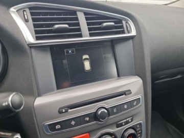 Citroen C4 II Hatchback 5d Facelifting 1.2 PureTech 130KM 2016 Citroën C4 1.2 PureTech Shine S&amp;S II (2010-) Citr, zdjęcie 17