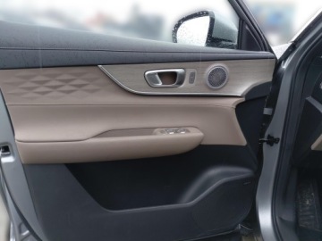 Chery Tiggo 8 SUV PHEV 1.5 T-GDI DHE 279KM 2025 Chery Tiggo 8 PHEV Pearl Black Wyprzedaż dostęne o, zdjęcie 9