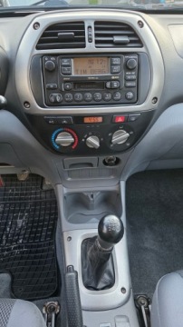 Toyota RAV4 II 2.0 i 16V 150KM 2000 TOYOTA RAV4 II 2.0 VVT-i 150KM PRZEBIEG 135T.KM!SPECIAL 4x4 KLIMA-Z NIEMIEC, zdjęcie 29