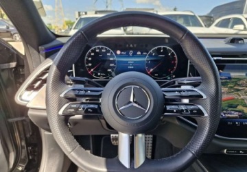 Mercedes Klasa E W214 2024 Mercedes-Benz Klasa E 220d 4MATIC Sedan Gwarancja do 2029 roku AMG Line, zdjęcie 16