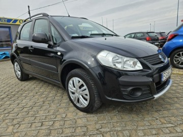 Suzuki SX4 I Hatchback Facelifting 1.6 VVT 120KM 2010 Suzuki SX4 1,6 benzyna 120KM salon polska 4X4, zdjęcie 1