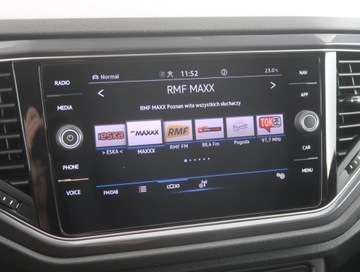 Volkswagen T-Roc I SUV 2.0 TSI 190KM 2021 VW T-Roc 2.0 TSI 4Motion, Salon Polska, zdjęcie 12