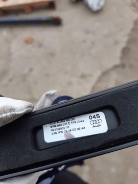 AUDI A4 B9 KOMBI STŘEŠNÍ NOSIČ LEVÝ ORIG. 8W9860021E