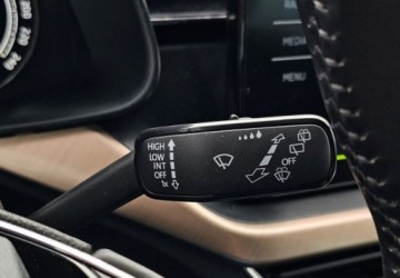 Skoda Kamiq Crossover 1.0 TSI 110KM 2022 Skoda Kamiq Niski przebieg - Tempomat ACC 210kmh - Czujniki - Kamera - Fak, zdjęcie 28