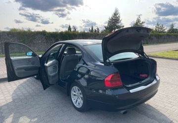BMW Seria 3 E90-91-92-93 Limuzyna E90 318i 129KM 2006 BMW Seria 3 BMW Seria 3 318i 2.0 Benzyna 129KM, zdjęcie 16